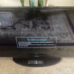 Samsung UN40EH5300F 40" Class 1080p 60Hz Smart LED HDTV (2013)
