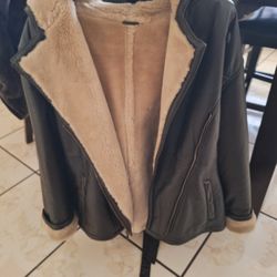 WILSONS LEATHER JACKET