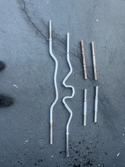 Curl Bars and Free Weights with stand
