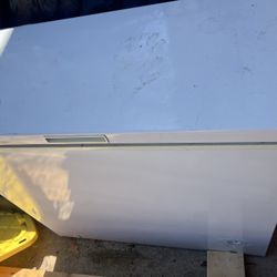 Chest Freezer 