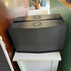 2 LG Speakers