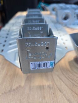 Simpson Strong-Tie LSSR210Z field-adjustable rafter hanger, measuring 9.13 inches high and 1.56 inches wide.