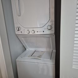 Stackable Washer And Electric Dryer 