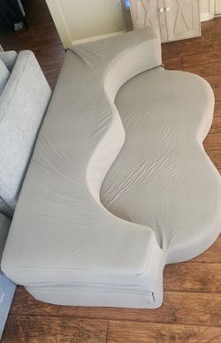 Futon - Turns Into Bed