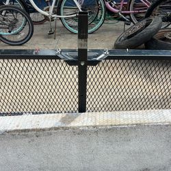 Trailer hitch, cargo rack