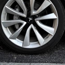 Tesla Model 3 Rims And Tires