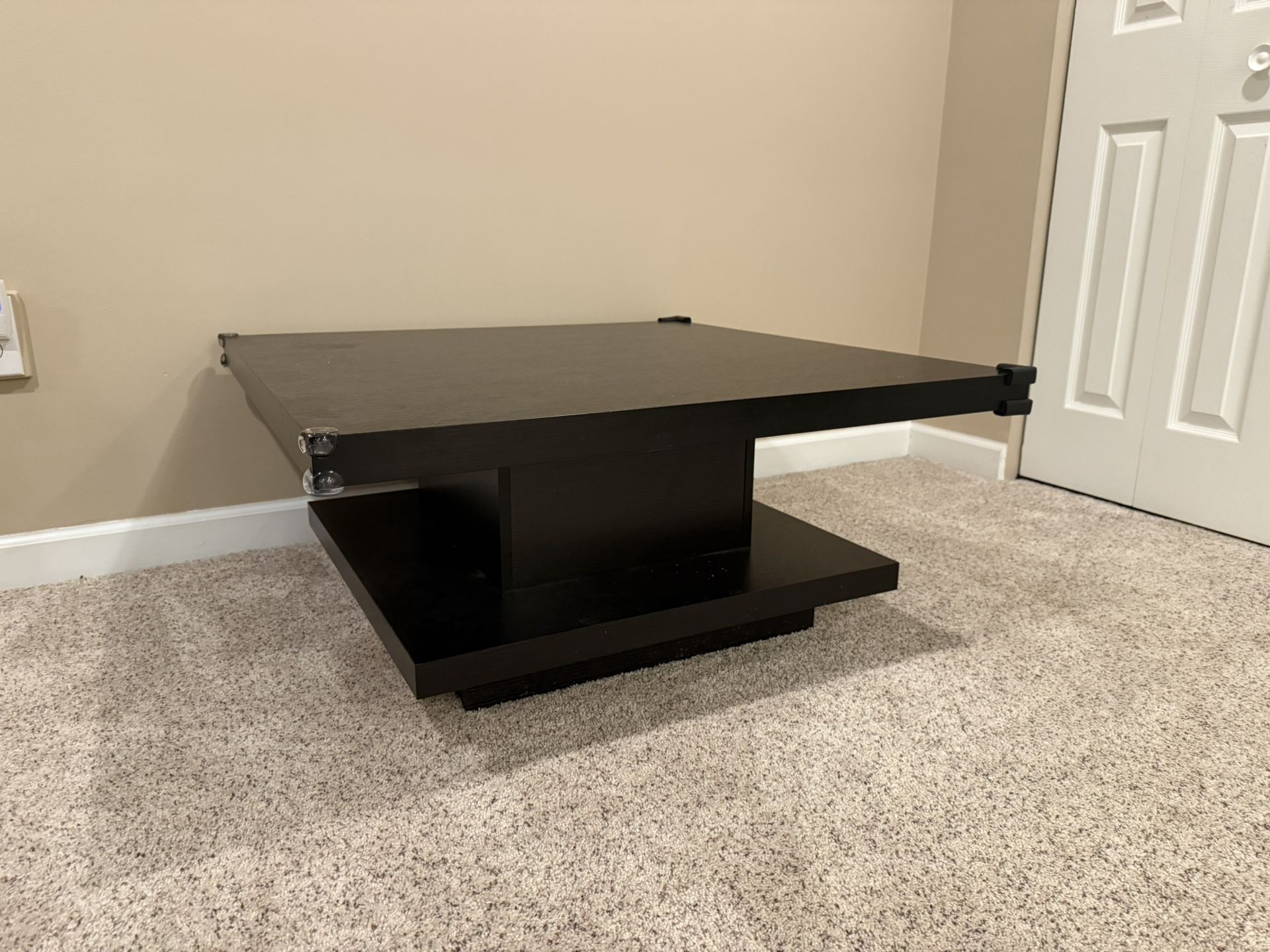 Free Coffee Table