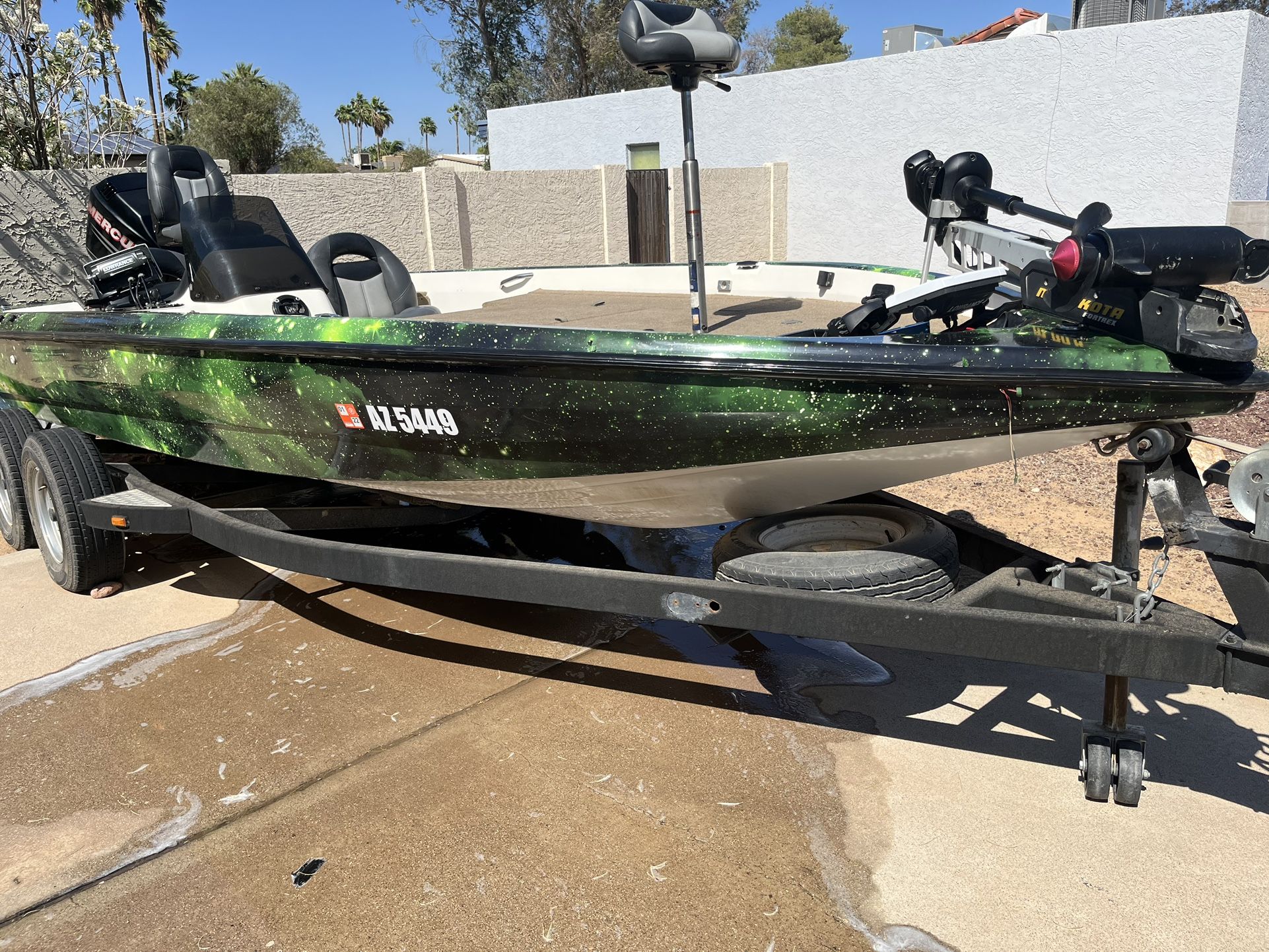 1994 Tracker 200 Outboard Bass Boat