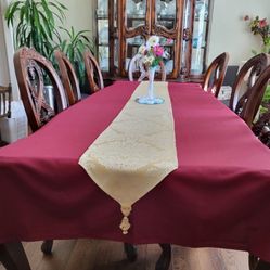 Gold Jacquard Print Tablecloth 