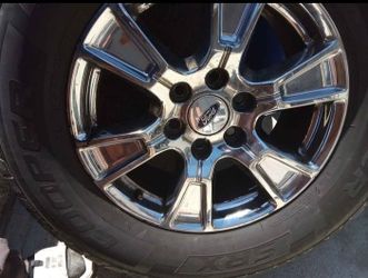 Stock Ford 150 rims and tires m+5 275 65R18