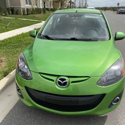 Mazda 2 2011 