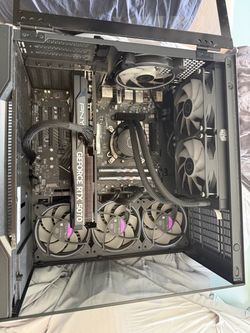 Custom Built Gaming PC with RTX 5070