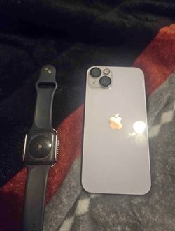 Iphone 14 plus + Apple Watch 44mm