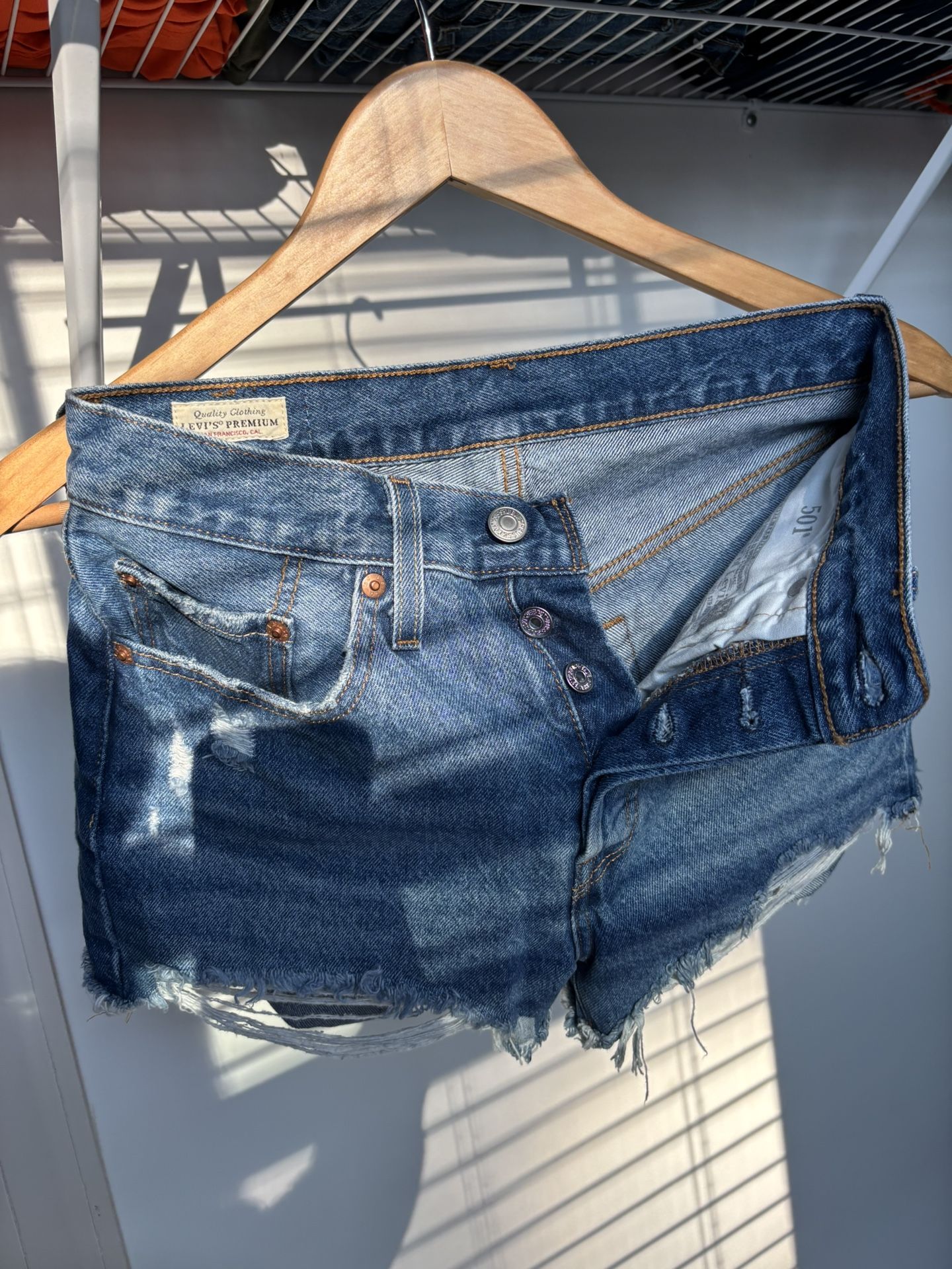 Distressed Levi 501 Women’s Jean Shorts