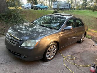 2005 Toyota Avalon