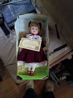1993 brinns collectable vintage porcelain doll