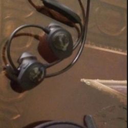 Bose Headphones Bluetooth New