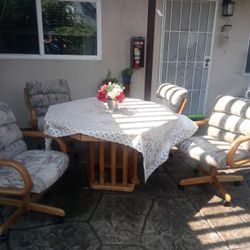 Wooden Dining Table /With Cushion 