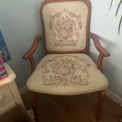 Embroidered Chair Set 