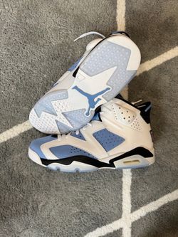 DS JORDAN 6 UNC SIZE 10.5