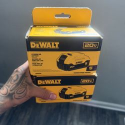 Dewalt Battery’s 