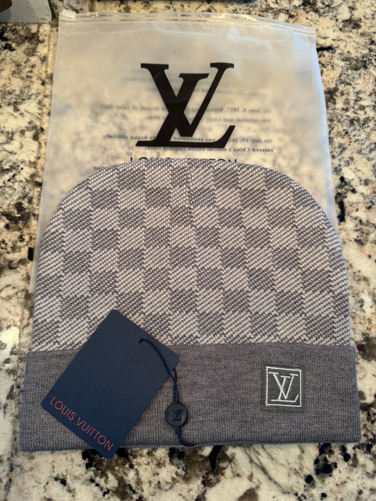 Louis Vuitton Gray Beanie 1:1