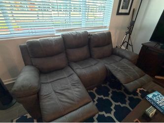 Recliner sofa set