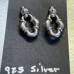 Sterling silver earring by a designer SCOTT Kay