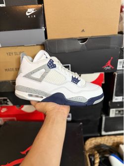 DS Jordan Midnight Navy 4s size 10