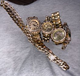 Gold jewelry