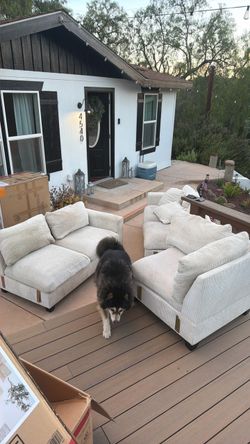 Sectional couch
