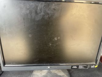 Gateway VGA Monitor. 