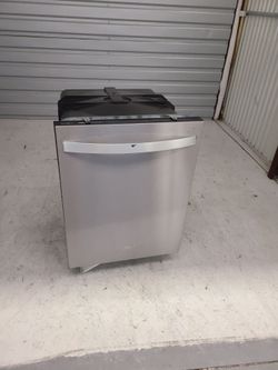 Whirlpool Stainless Steel Dishwasher 30 Days Warranty - Can Deliver