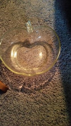 Apple bowl