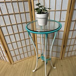  Glass-Top Accent Table / Plant Stand – Vintage Metal Frame 