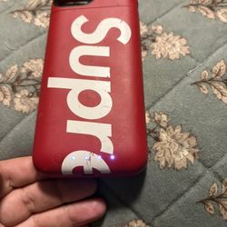 Supreme Mophie Charger Case For iPhone Se 2020 And Up Also iPhone 8