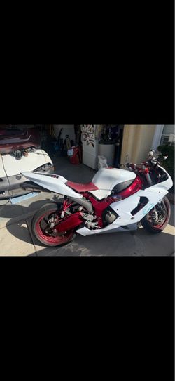 2005 ZX6r 636