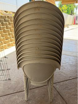 13 Grosfillex Madras Patio Chair