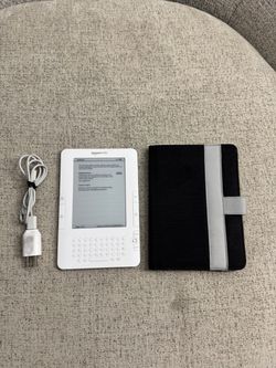 Amazon Kindle Keyboard White 2nd Generation Model D00701  2GB (Read Listing)