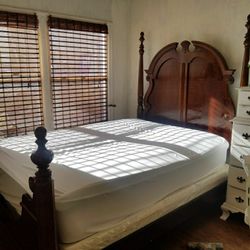 Queen Bed