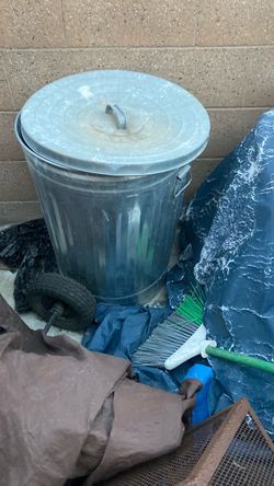 Metal trash can and lid