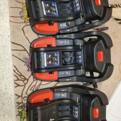 Britax Carseat Bases (1 Left; Expire 2026)