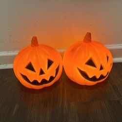 Battery Operated jack-o-lantern (2)