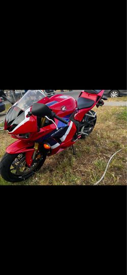 2022 honda CBR 600rr