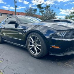 2011 Ford Mustang