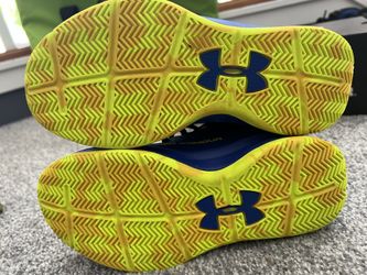 Size 1.5 Brand New Under Armor’s (youth)