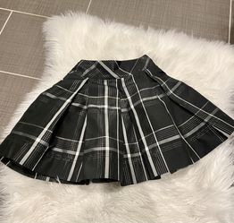 Oshkosh B’gosh girl’s bubble skirt ✨ size 6