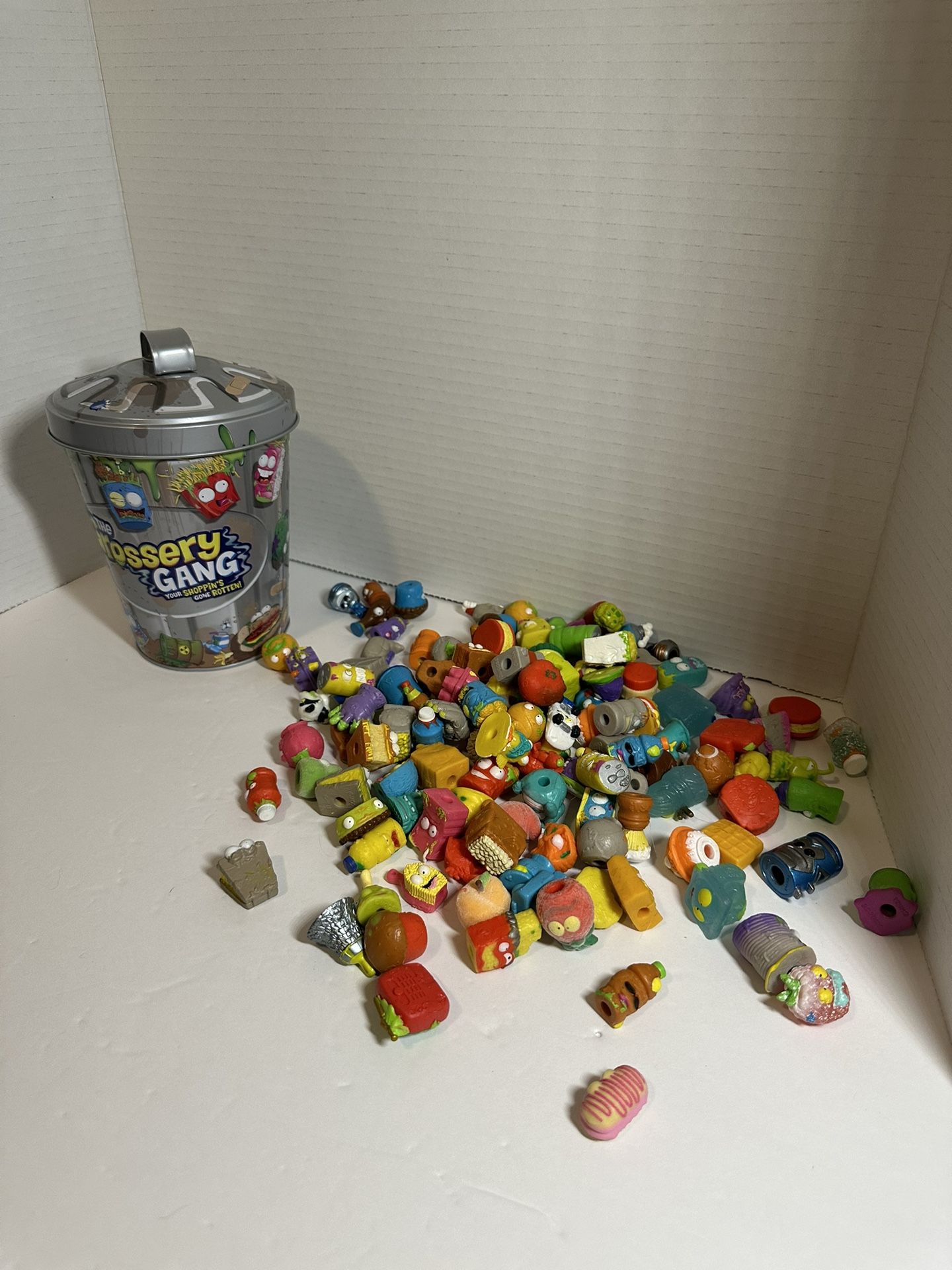 Large Lot of The Grossery Gang Trash Pack Moose Huge Mixed Series Cans