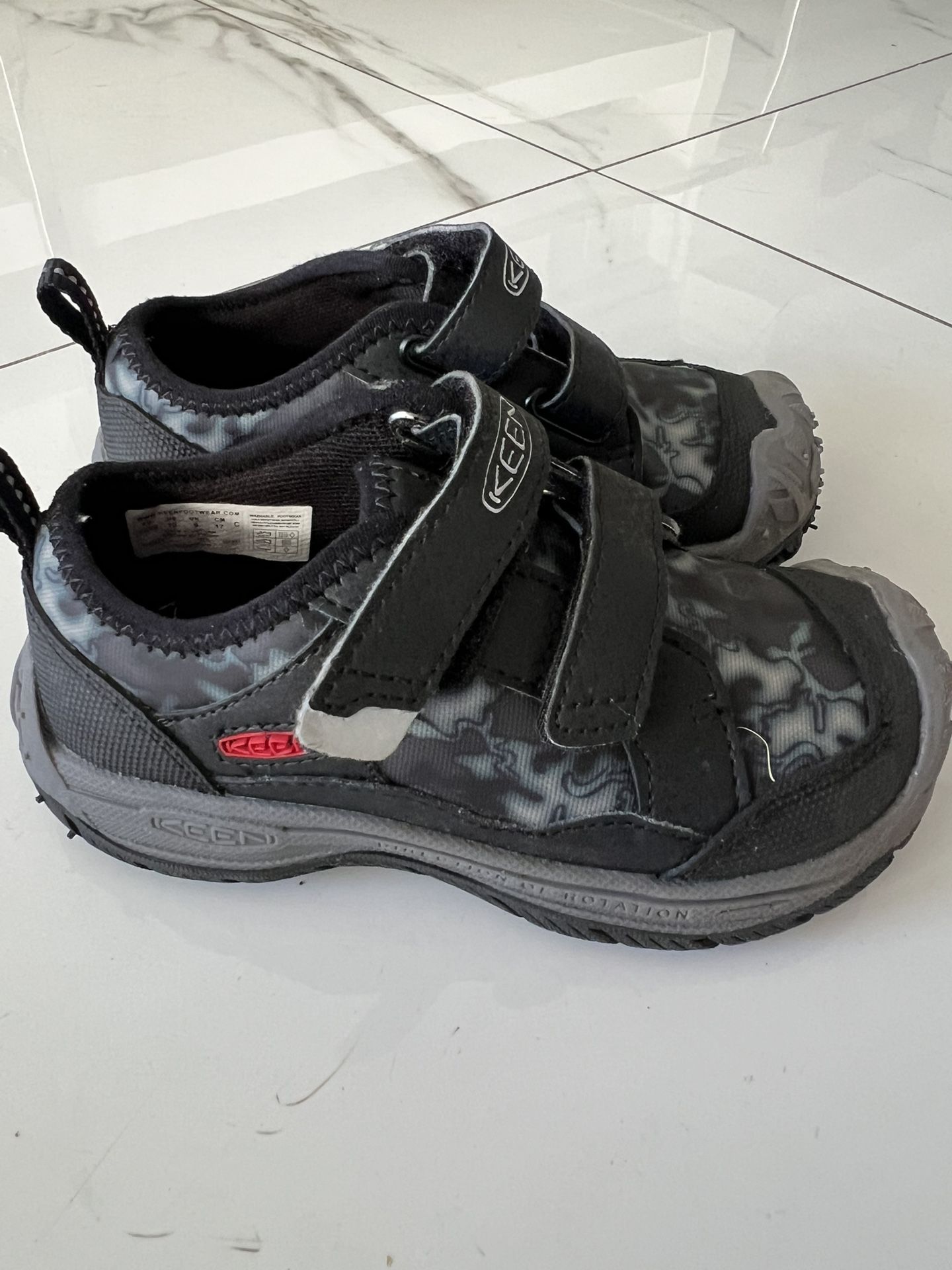 KEEN Boy's, Speed Hound Sandal - Toddler & Little Kid