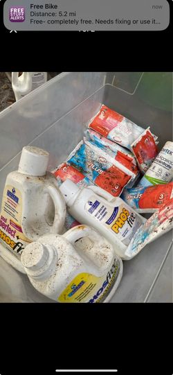 Includes Natural Chemistry Phosfree and other pool maintenance products.$25 Located Mount Dora Fla 32757